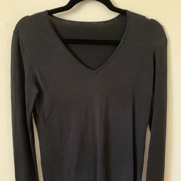 Top - Picture 1 of 1